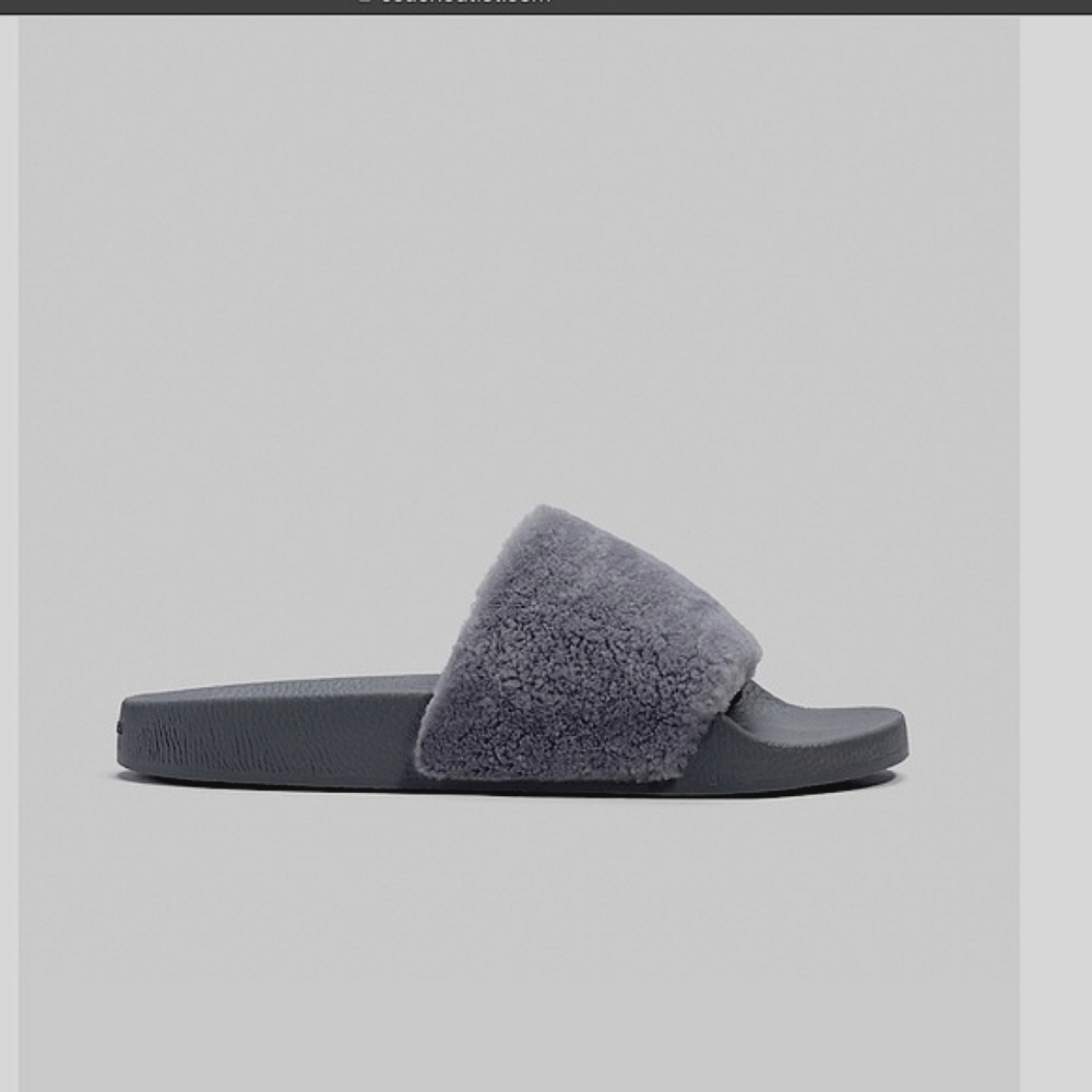 Coach Slide With Shearling - Picture 6 of 8